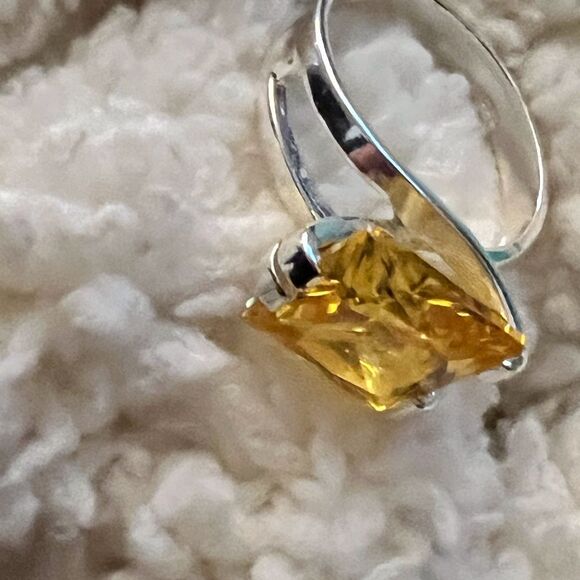 🌻 Beautiful topaz cocktail ring 🌻 - Picture 4 of 6